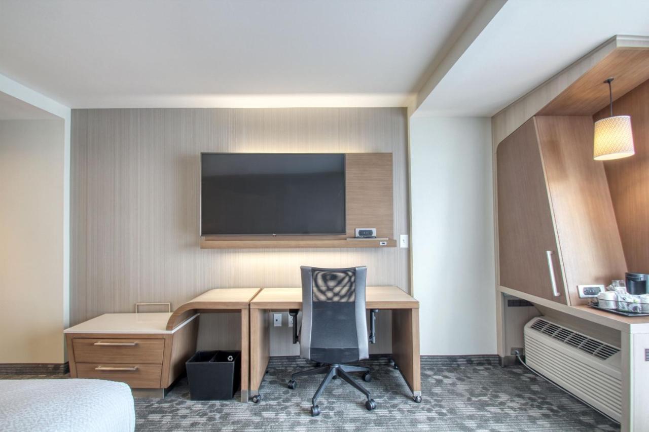Courtyard By Marriott Fargo Hotell Eksteriør bilde