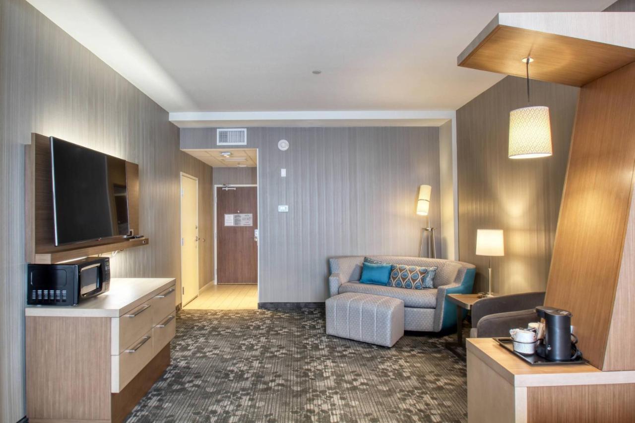 Courtyard By Marriott Fargo Hotell Eksteriør bilde