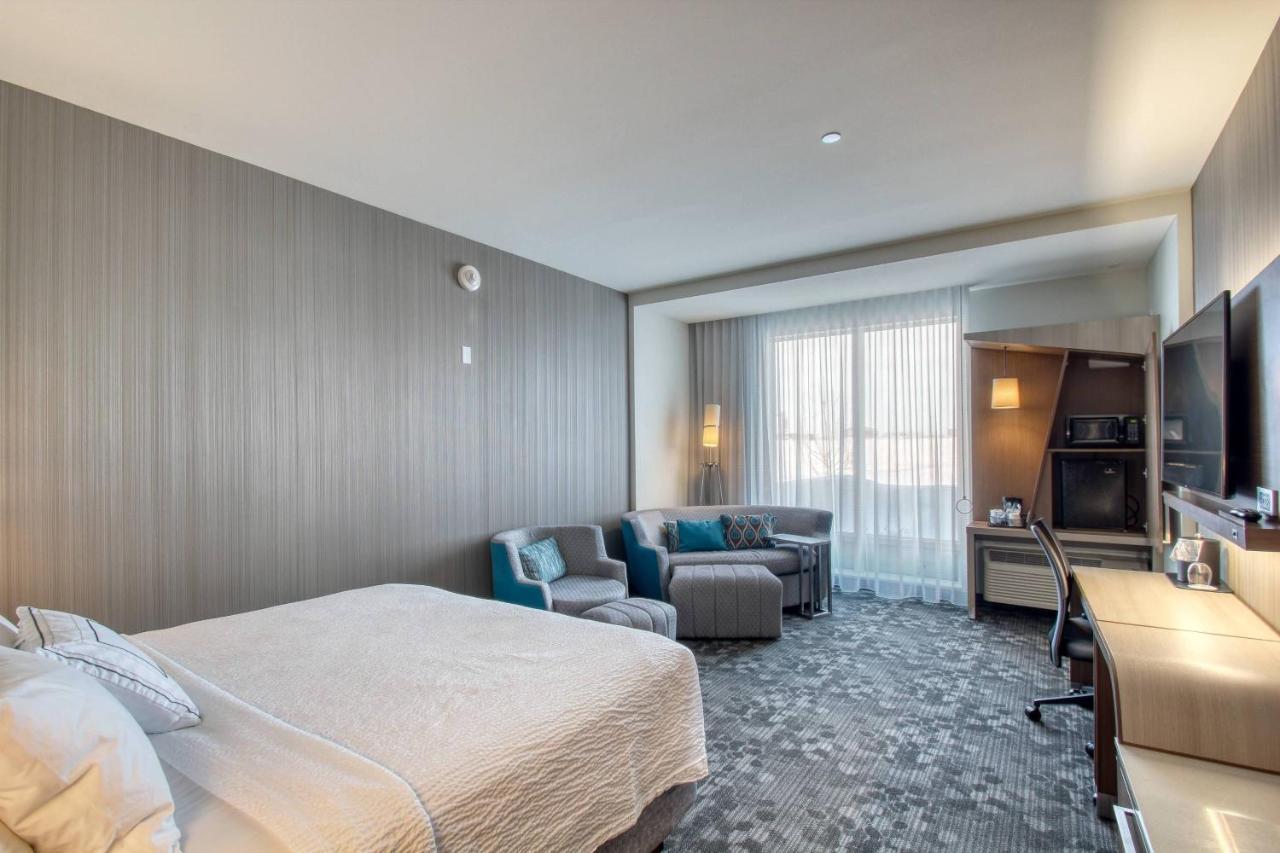 Courtyard By Marriott Fargo Hotell Eksteriør bilde
