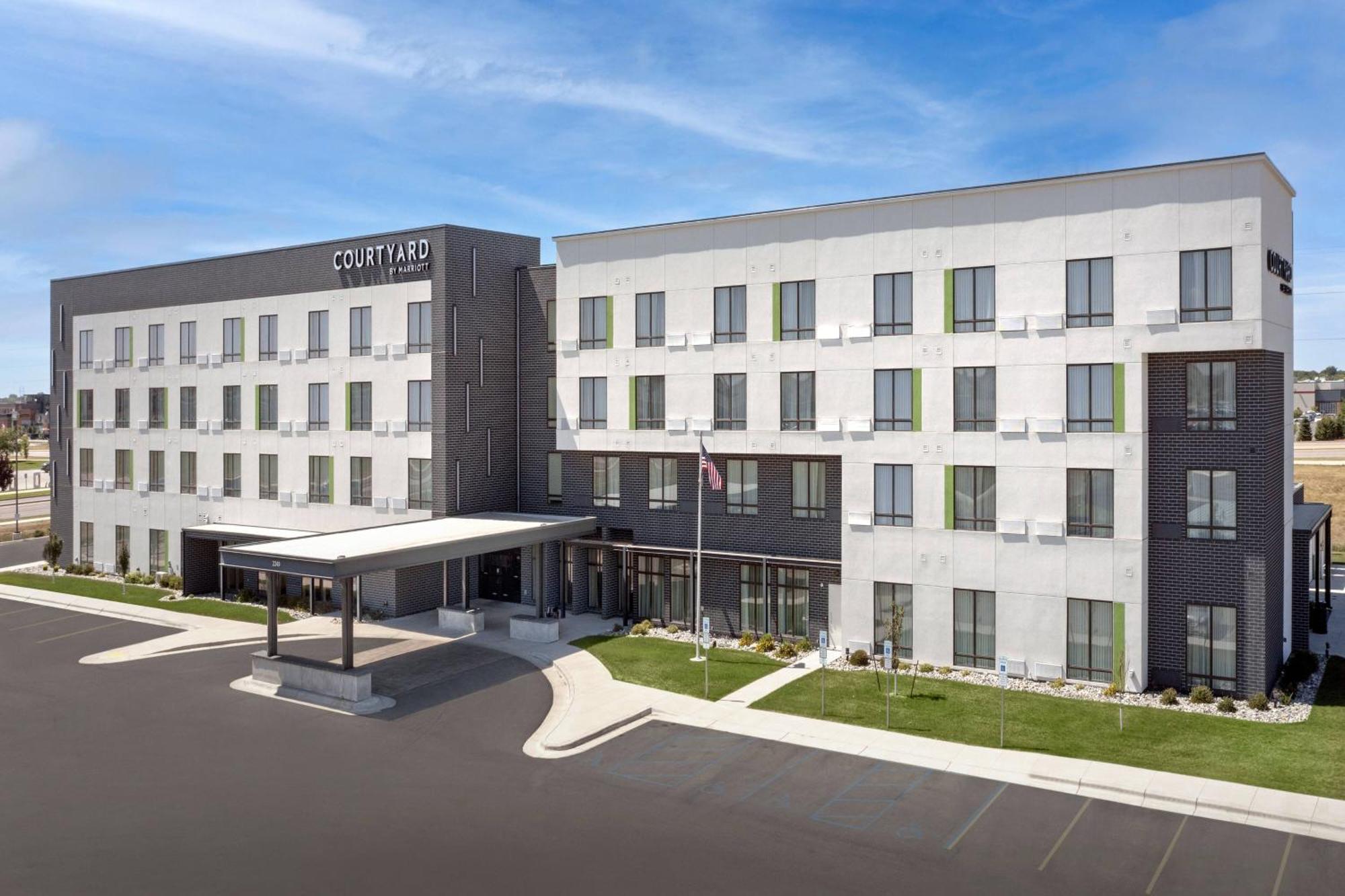 Courtyard By Marriott Fargo Hotell Eksteriør bilde